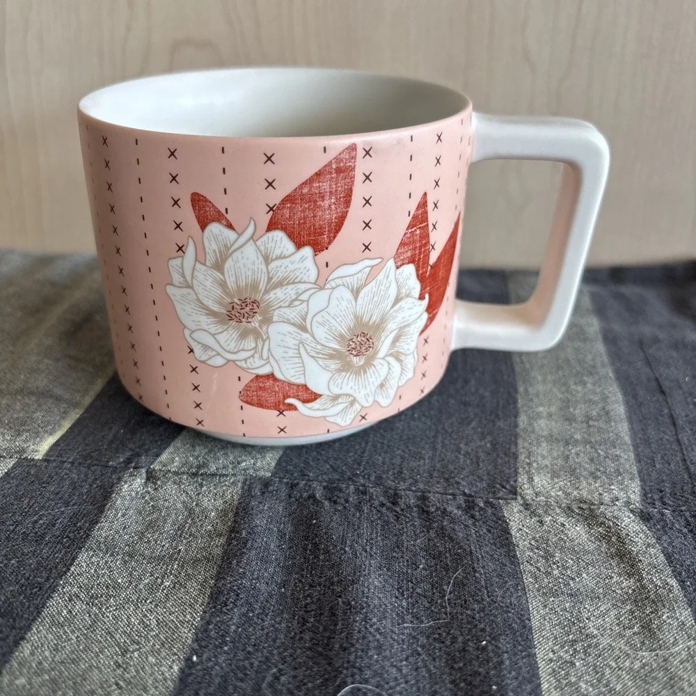 2019 Starbucks Floral White Pink Peach Flowers Coffee Cup‎ Tea Mug | 12oz EUC